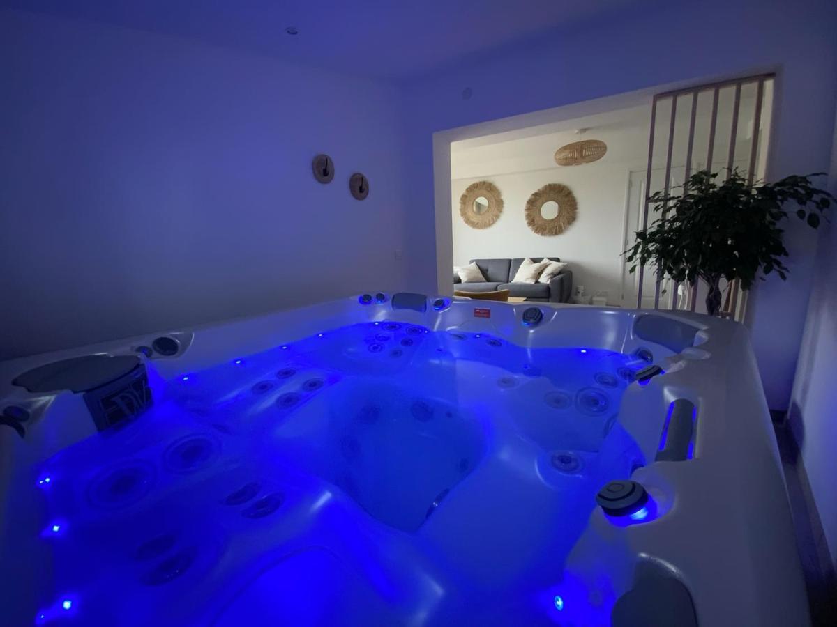 Le Gite De Campagnette Avec Son Jacuzzi Privatif Saint-Martin-Choquel 외부 사진